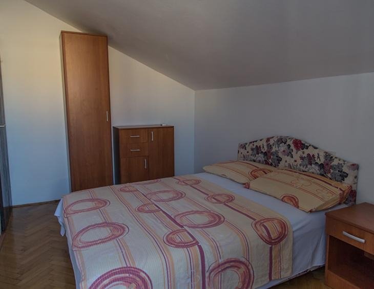 apartman 5, druga soba